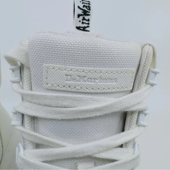 DR MARTENS COMBS WOMEN'S POLY CASUAL BOOTS SZ 6 - Picture 4 of 11